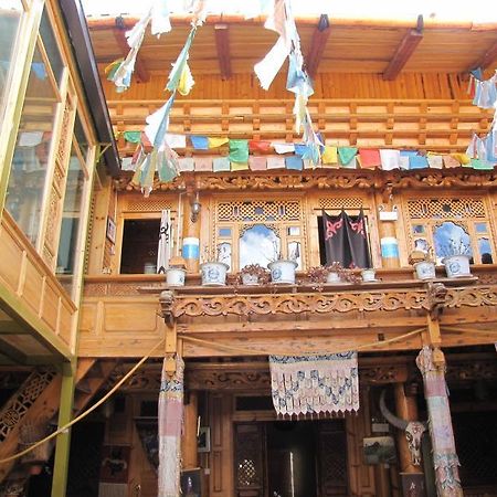 Kersangs Relay Station Hotel Deqen Экстерьер фото
